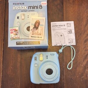 Fujifilm Instax Mini 8 Instant Camera in Beach Blue